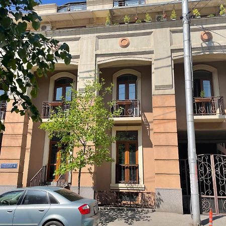 Siqvaruli Tbilisi Luaran gambar