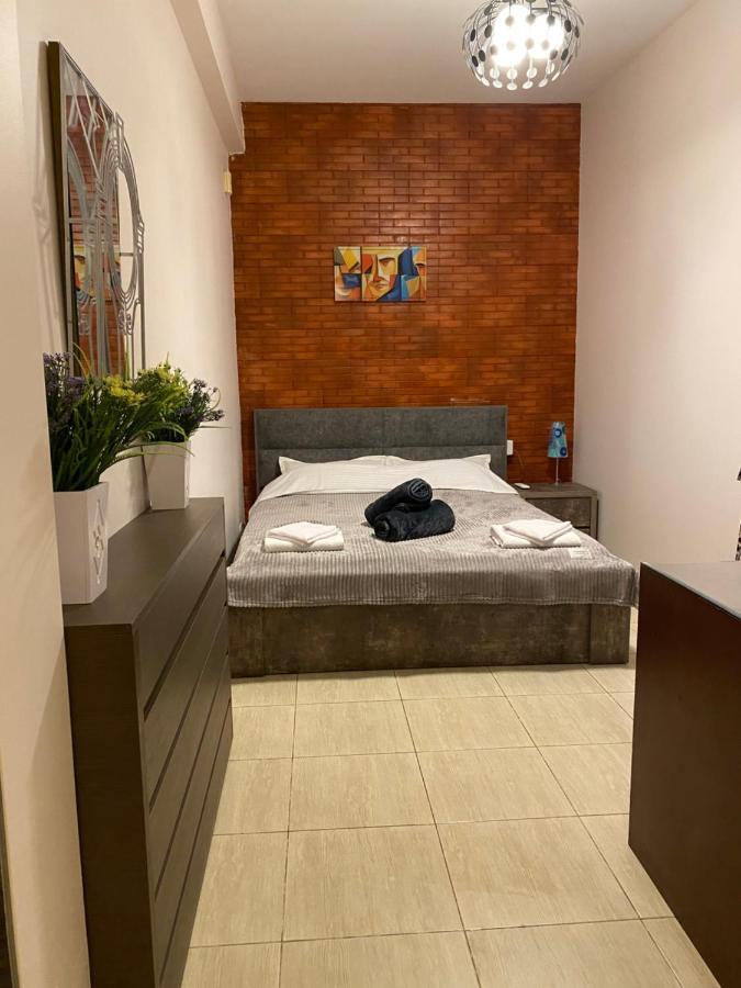 Siqvaruli Tbilisi Luaran gambar