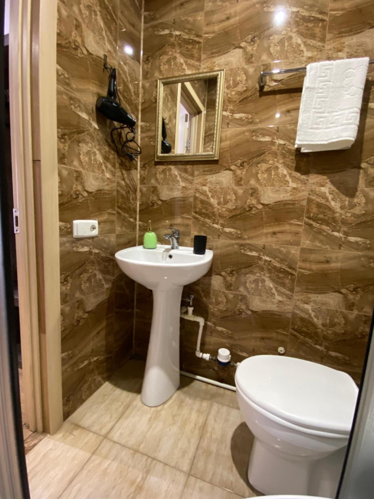 Siqvaruli Tbilisi Luaran gambar